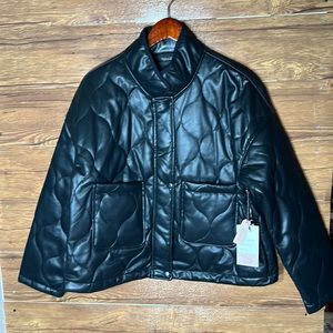 Mila & Tiff Women’s Vegan Leather Jacket Size Large New Tags